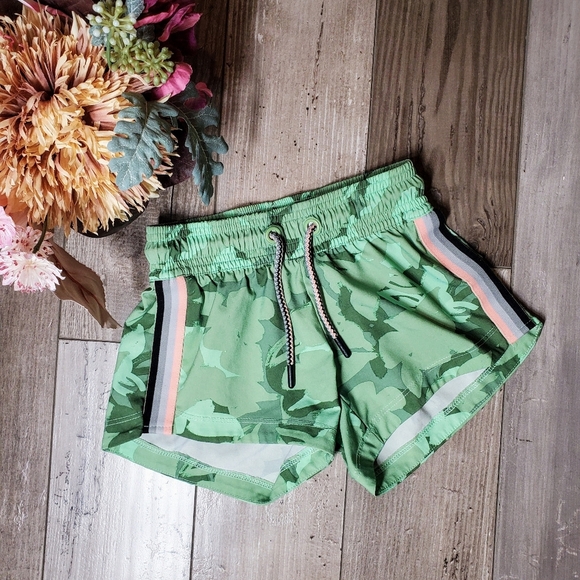 Member's Mark Girls' Active Gym Shorts Green Size 4 EUC - Picture 1 of 9